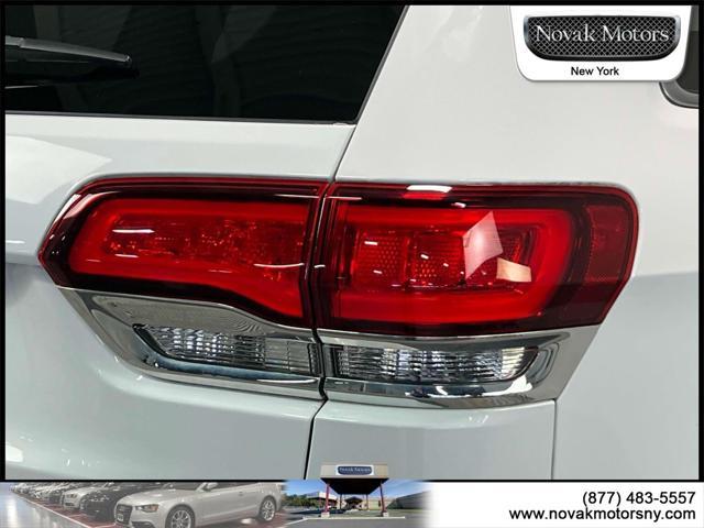 used 2022 Jeep Grand Cherokee car, priced at $33,595