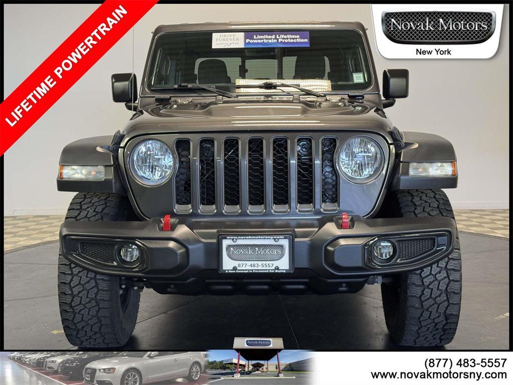 used 2022 Jeep Gladiator car, priced at $41,599