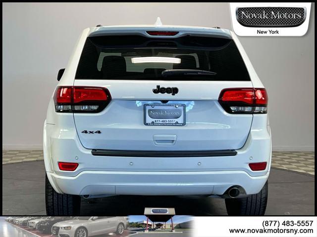 used 2022 Jeep Grand Cherokee car, priced at $31,895