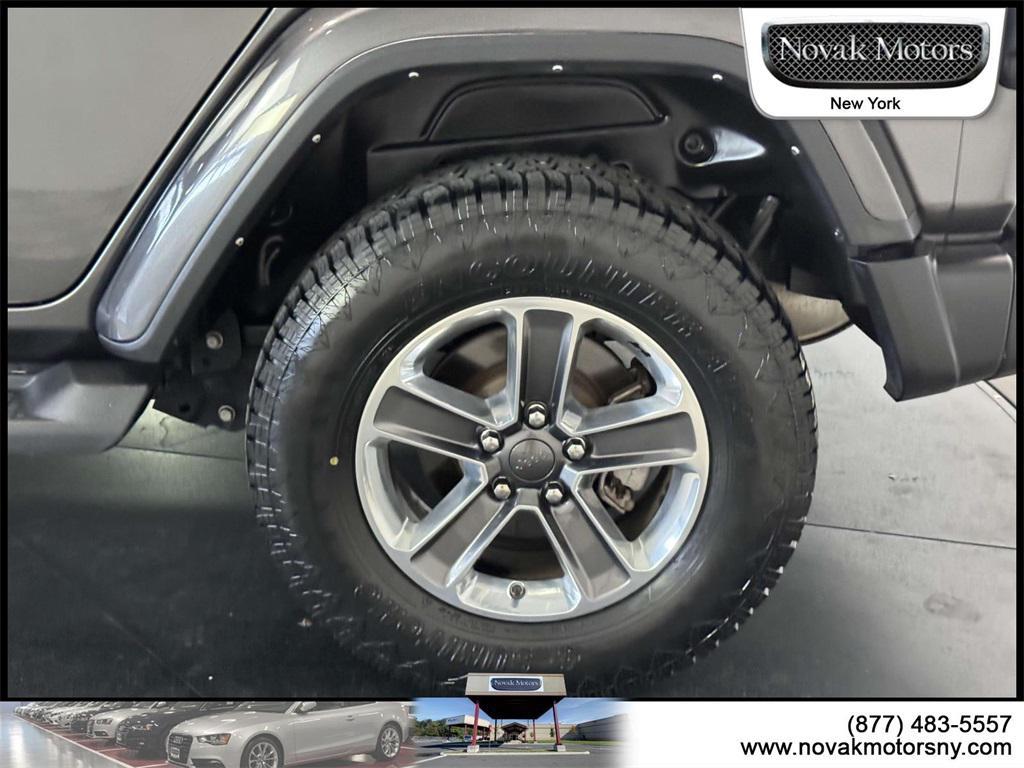 used 2021 Jeep Wrangler Unlimited car, priced at $36,495
