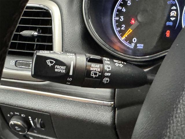 used 2021 Jeep Grand Cherokee car, priced at $31,595