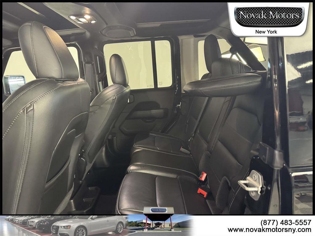used 2022 Jeep Wrangler Unlimited car, priced at $39,495
