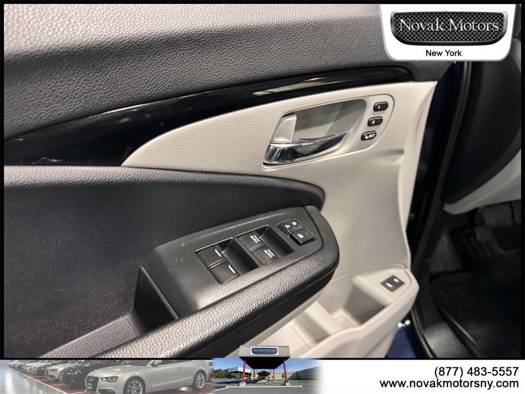 used 2022 Honda Pilot car, priced at $37,095