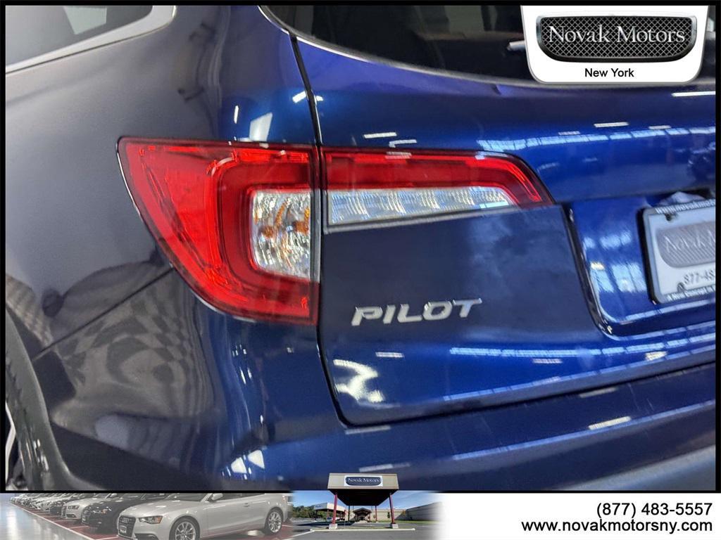 used 2022 Honda Pilot car, priced at $37,095