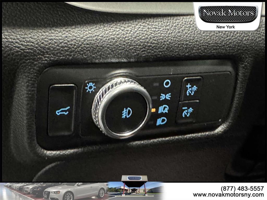 used 2022 Ford Explorer car, priced at $33,495