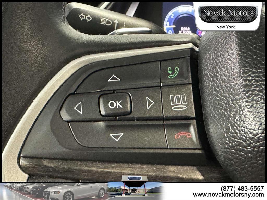 used 2022 Jeep Grand Cherokee L car, priced at $33,195