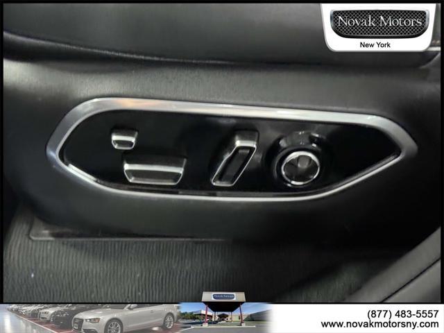 used 2022 Jeep Grand Cherokee car, priced at $44,595