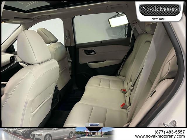 used 2021 Nissan Rogue car, priced at $26,595