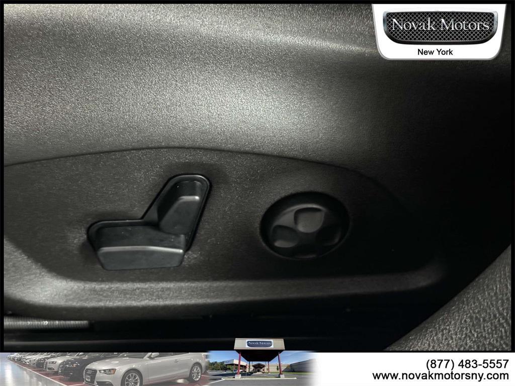 used 2021 Jeep Renegade car, priced at $17,990