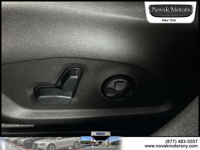 used 2021 Jeep Renegade car, priced at $20,495