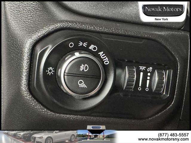 used 2022 Jeep Gladiator car, priced at $40,595