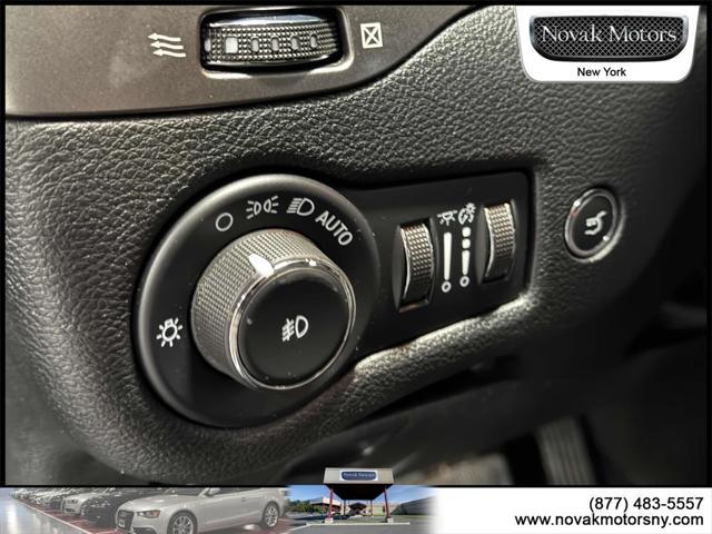 used 2022 Jeep Cherokee car, priced at $26,895
