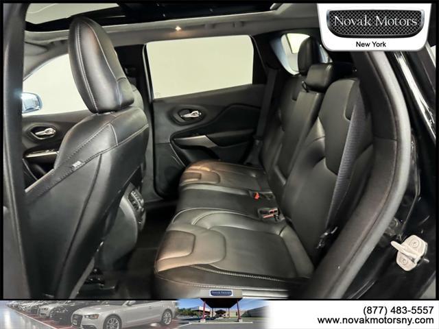 used 2022 Jeep Cherokee car, priced at $26,895