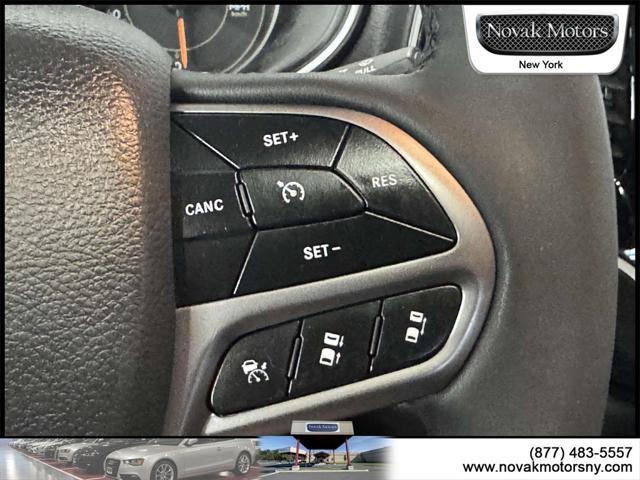 used 2022 Jeep Cherokee car, priced at $26,895
