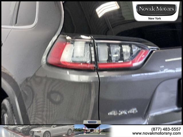 used 2022 Jeep Cherokee car, priced at $27,695