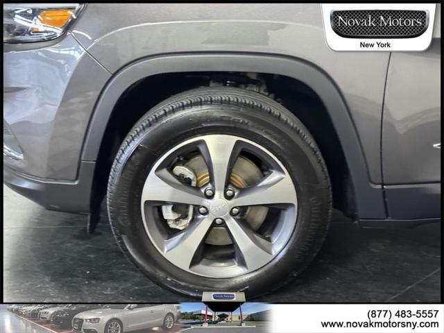 used 2022 Jeep Cherokee car, priced at $27,695