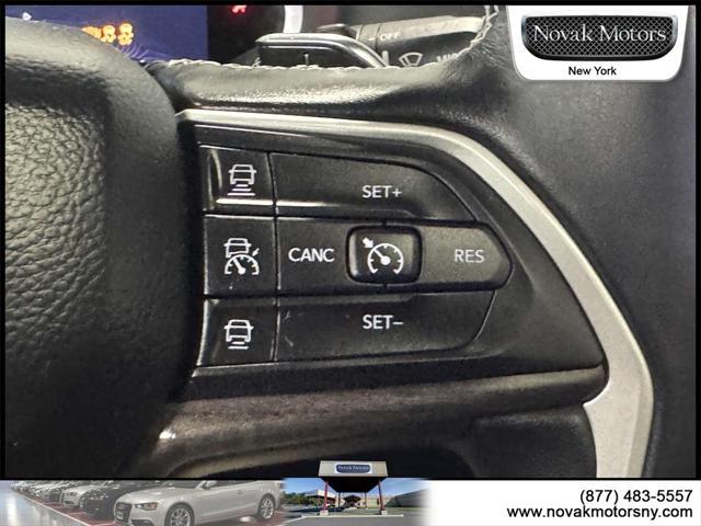 used 2022 Jeep Grand Cherokee car, priced at $37,995