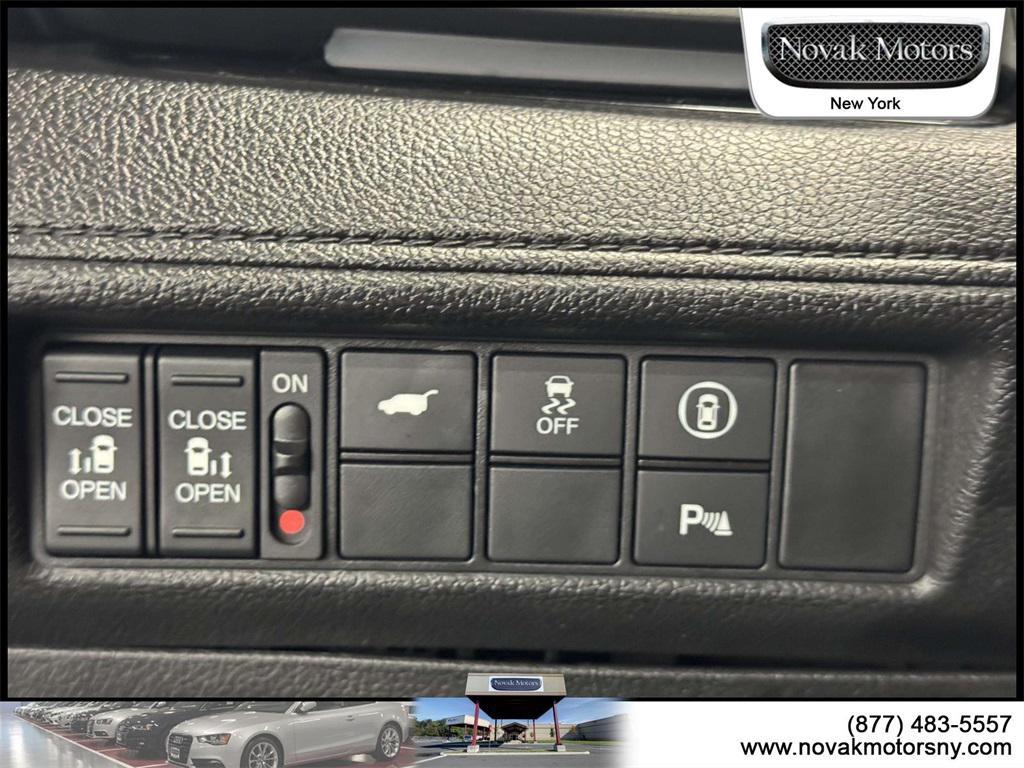 used 2023 Honda Odyssey car, priced at $38,895