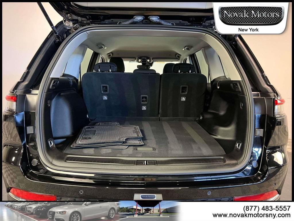 used 2023 Jeep Grand Cherokee car, priced at $30,099