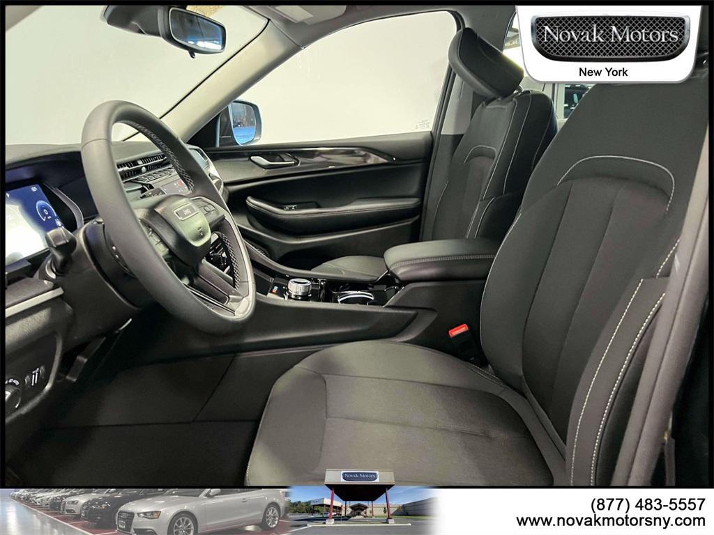 used 2023 Jeep Grand Cherokee car, priced at $30,099