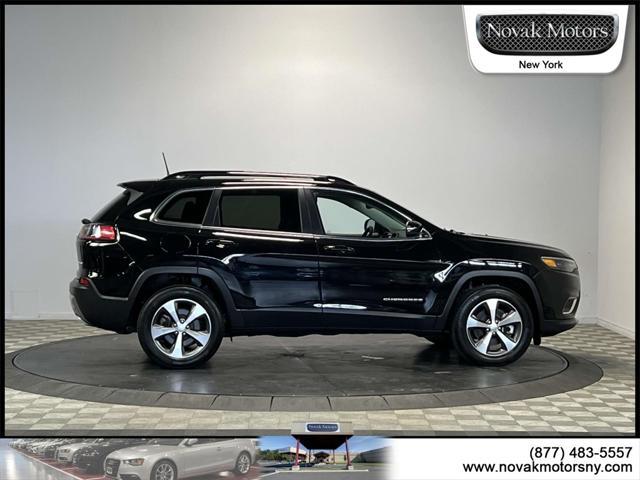 used 2022 Jeep Cherokee car, priced at $26,995