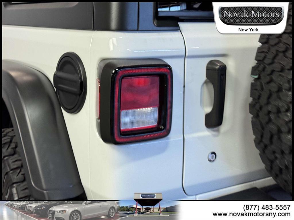 used 2020 Jeep Wrangler Unlimited car, priced at $39,895