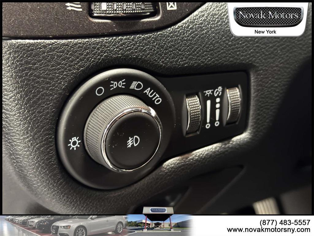 used 2022 Jeep Cherokee car, priced at $24,760
