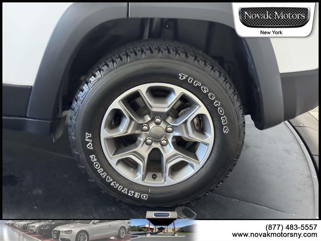 used 2022 Jeep Cherokee car, priced at $24,760