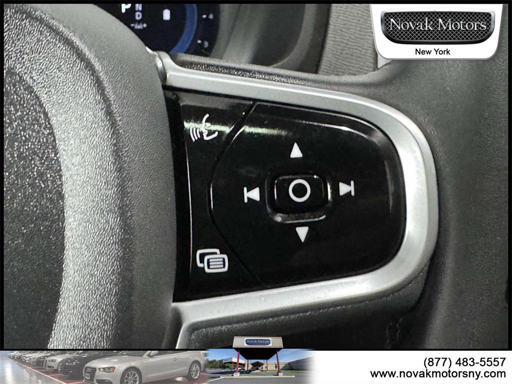 used 2023 Volvo XC90 car, priced at $40,490