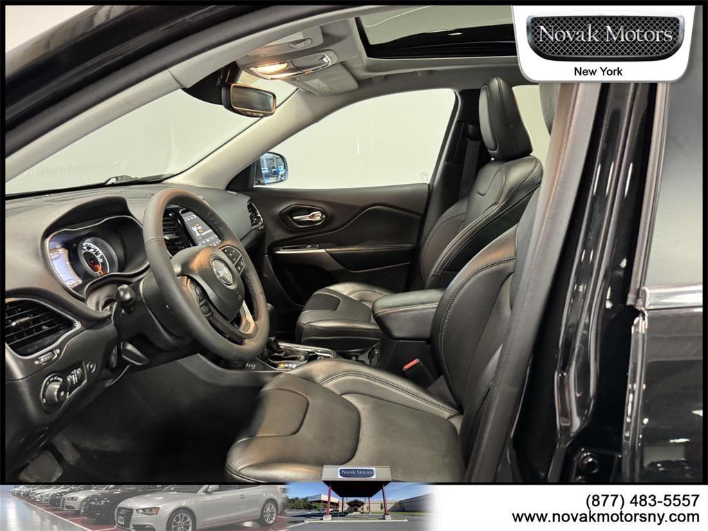 used 2022 Jeep Cherokee car, priced at $28,495