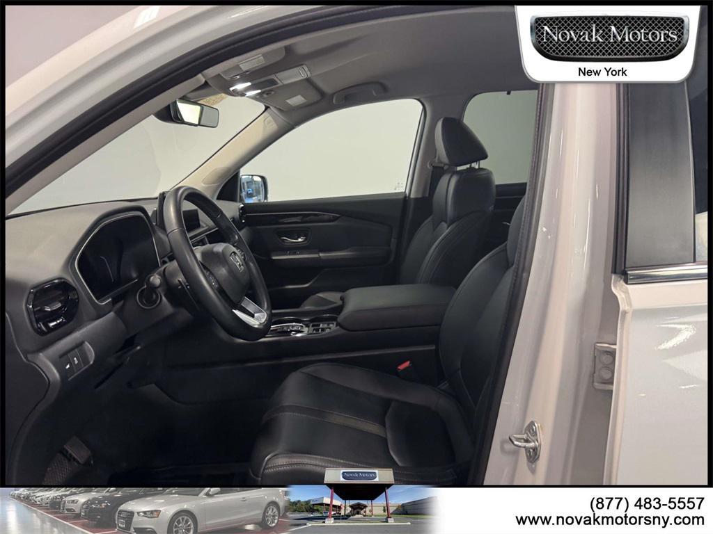 used 2023 Honda Pilot car, priced at $38,595