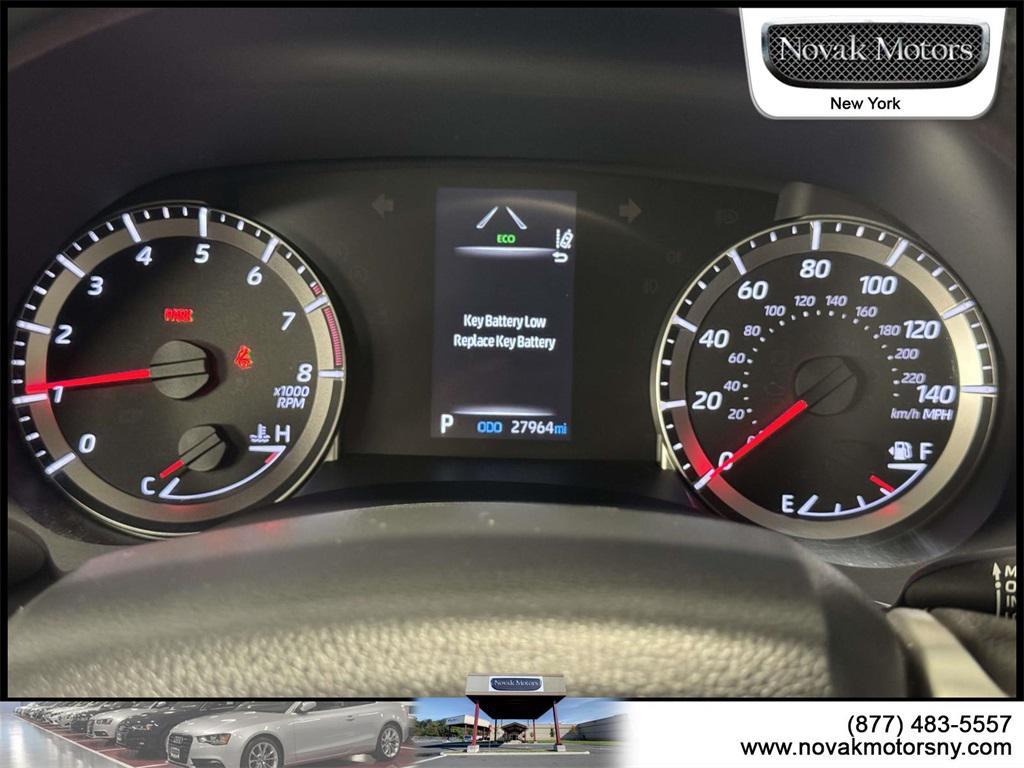 used 2022 Toyota Highlander car, priced at $29,699