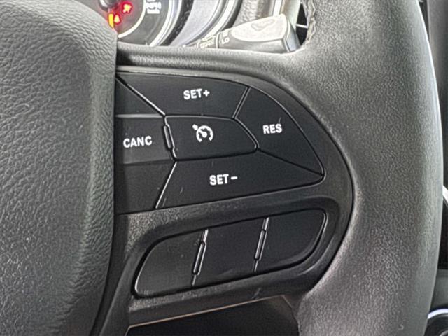 used 2022 Jeep Cherokee car, priced at $23,595