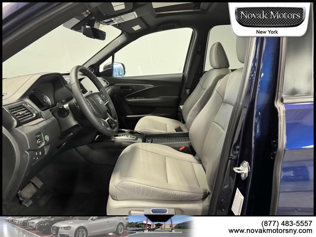 used 2022 Honda Passport car, priced at $31,490