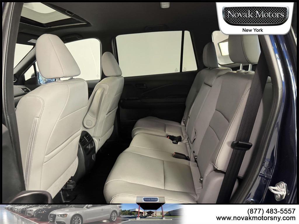 used 2022 Honda Passport car, priced at $31,490