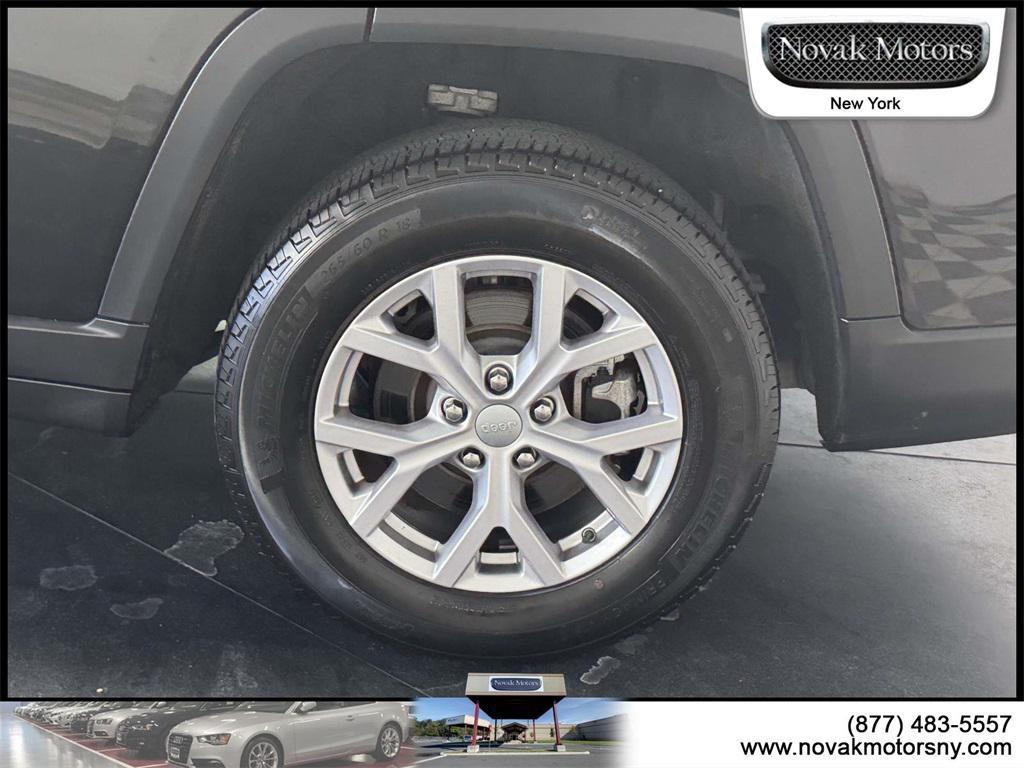 used 2022 Jeep Grand Cherokee L car, priced at $34,595