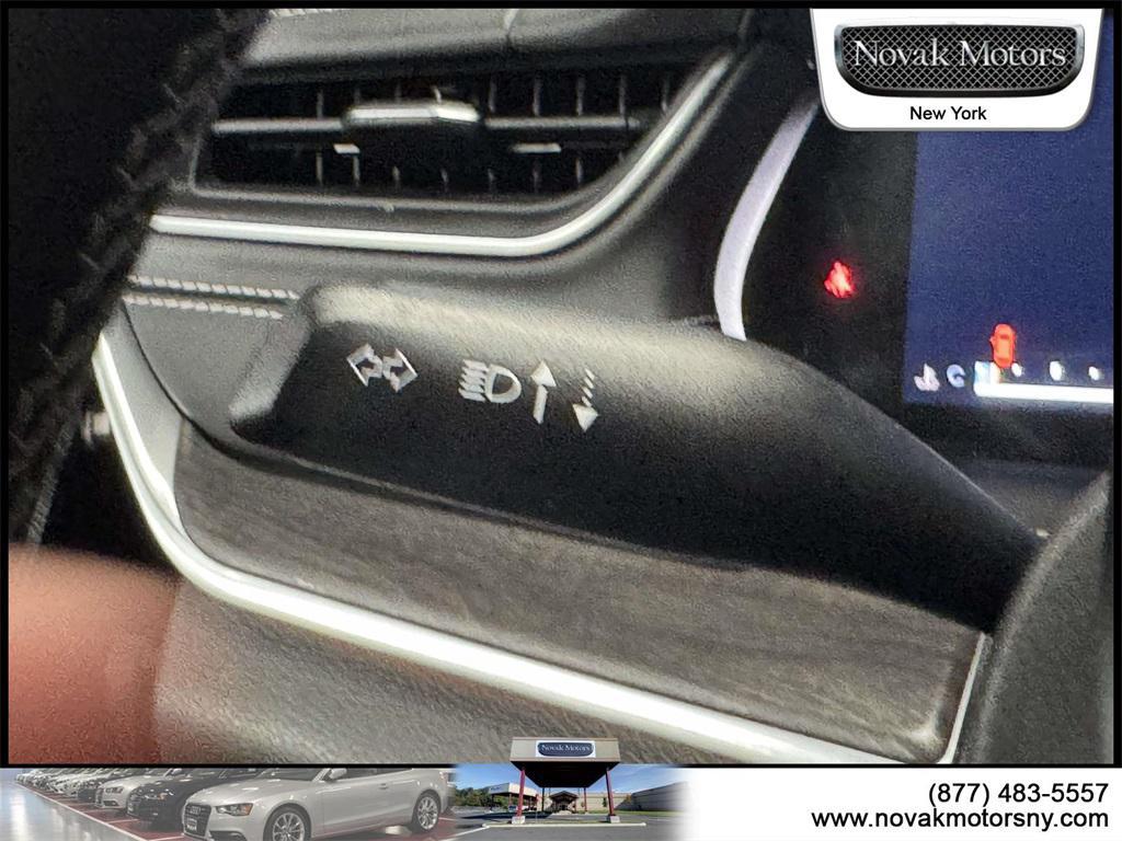 used 2022 Jeep Grand Cherokee L car, priced at $39,599