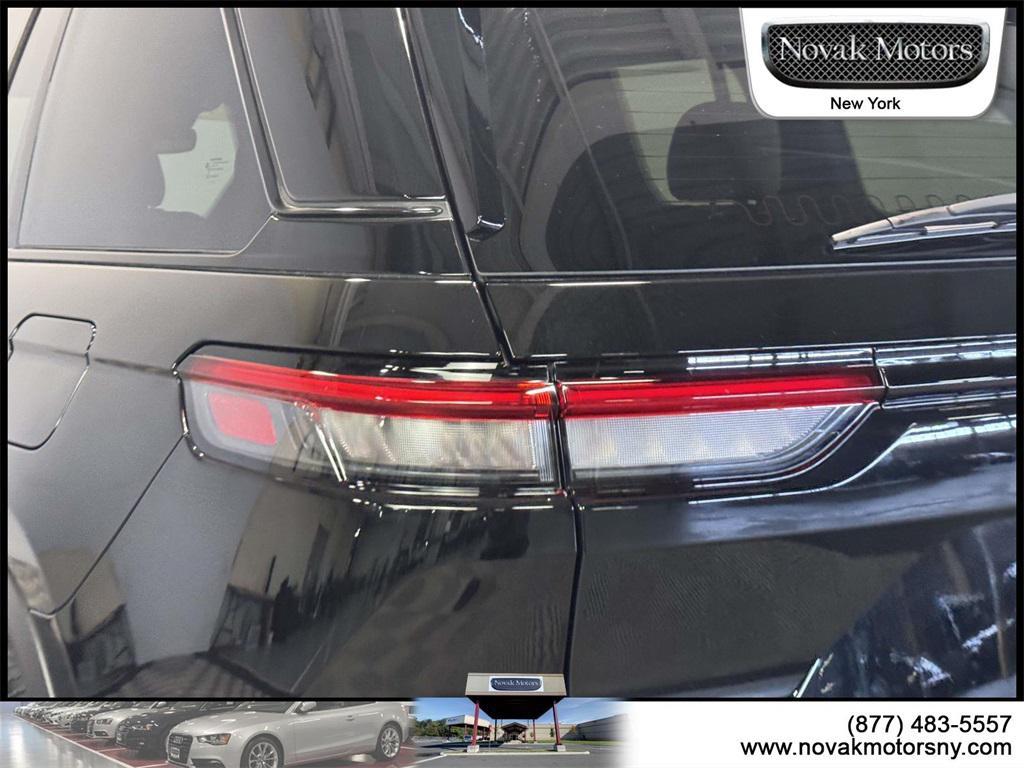 used 2022 Jeep Grand Cherokee car, priced at $33,899