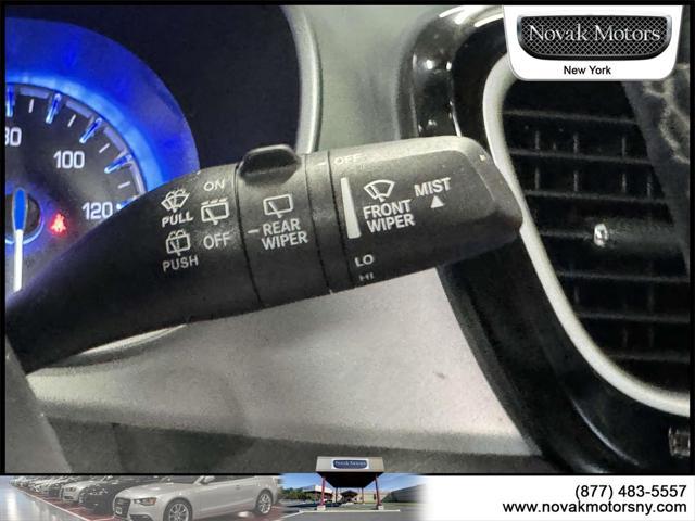 used 2021 Chrysler Pacifica car, priced at $19,895