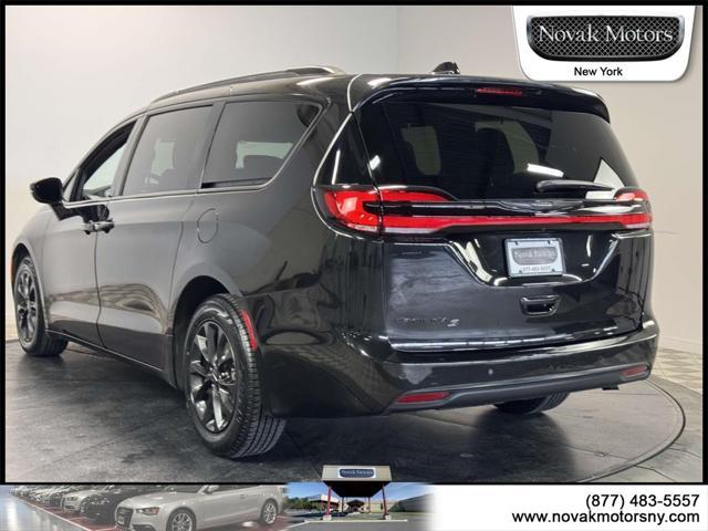 used 2021 Chrysler Pacifica car, priced at $19,895