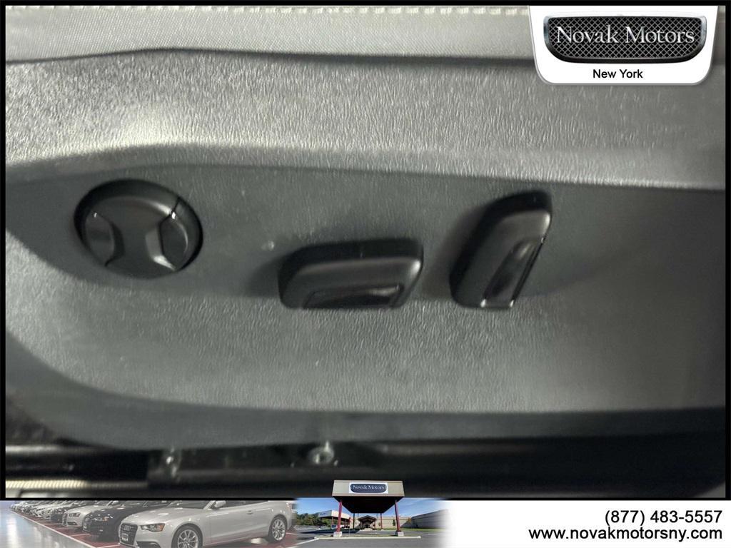 used 2022 Volkswagen Taos car, priced at $25,595