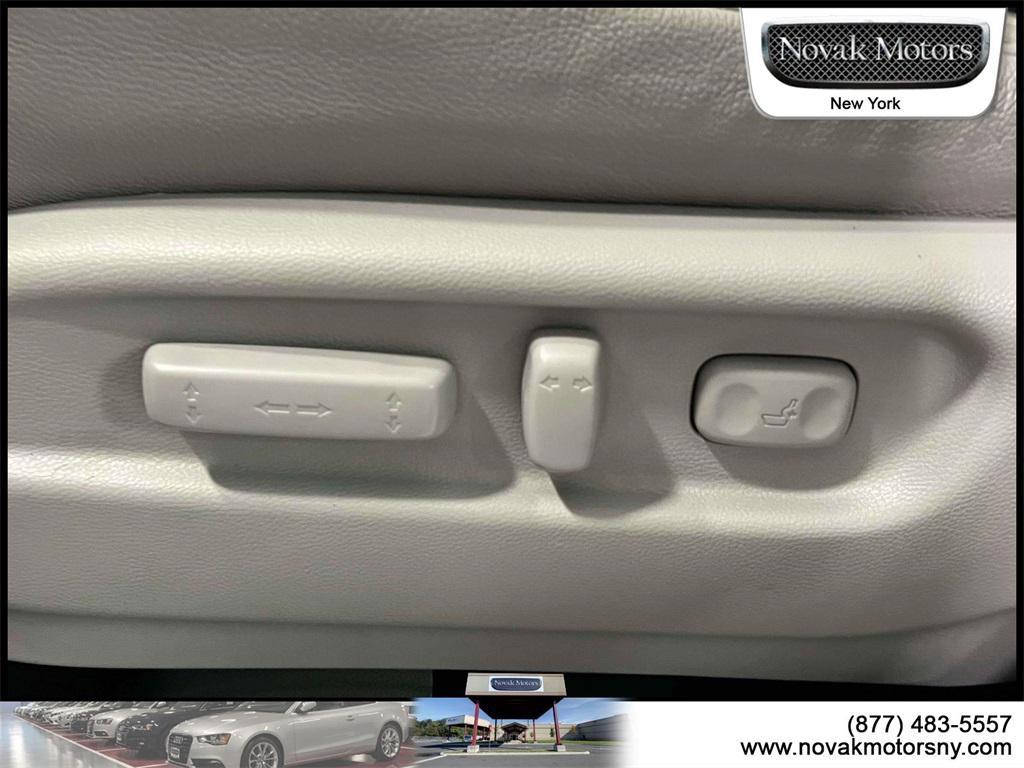 used 2022 Honda Passport car, priced at $35,490