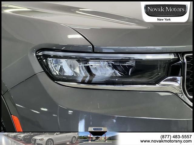 used 2022 Jeep Grand Cherokee car, priced at $32,995