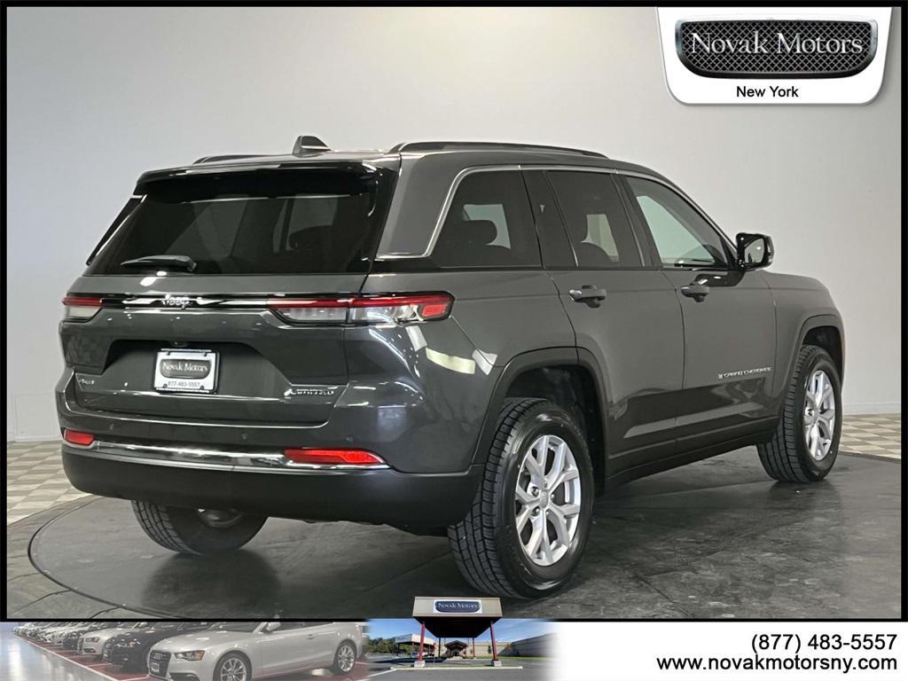 used 2022 Jeep Grand Cherokee car, priced at $30,790