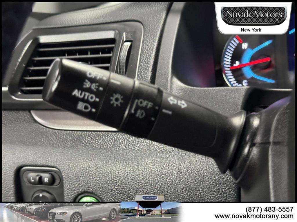 used 2022 Honda Pilot car, priced at $36,995