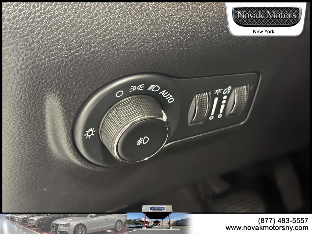 used 2022 Jeep Compass car, priced at $29,895