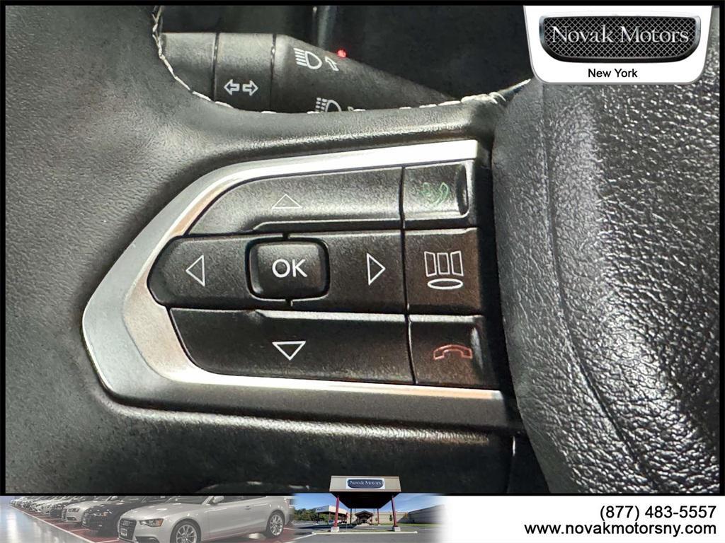 used 2022 Jeep Compass car, priced at $29,895