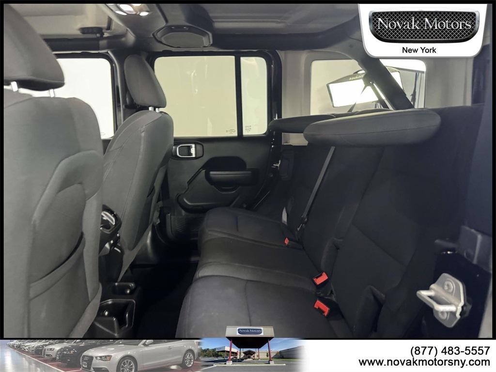 used 2022 Jeep Wrangler Unlimited car, priced at $32,895