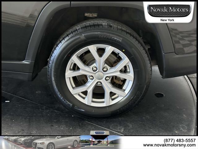 used 2021 Jeep Grand Cherokee L car, priced at $30,895