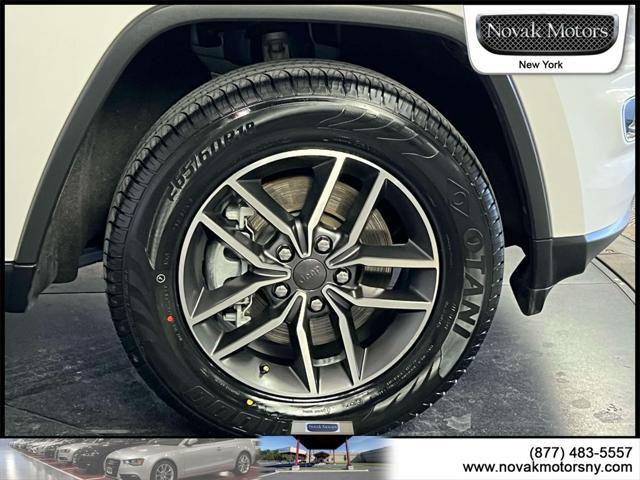 used 2022 Jeep Grand Cherokee car, priced at $33,395